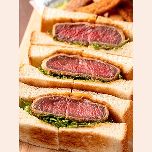 〈カツとカツサンド たいぜん〉■7月3日(木)～9日(水)　■ジスウィーク3