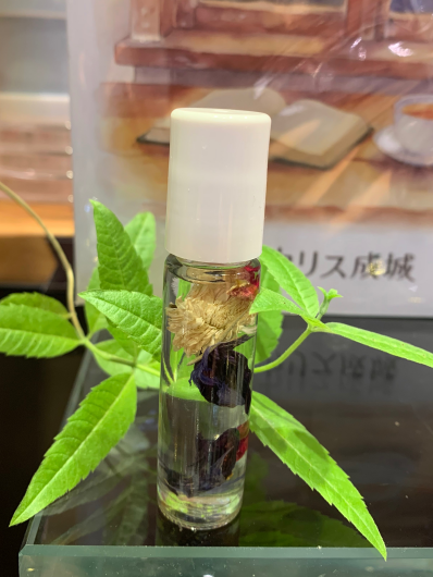 ワークショップ　新月or満月お好きな香りでロールオンアロマ作り