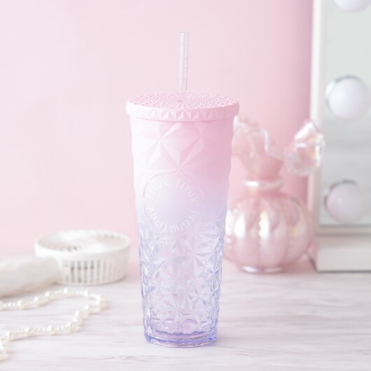 ＼SNSでも大人気のアイテム🩵🩷／ トレンドの大容量タンブラーをご紹介します🥤🫧