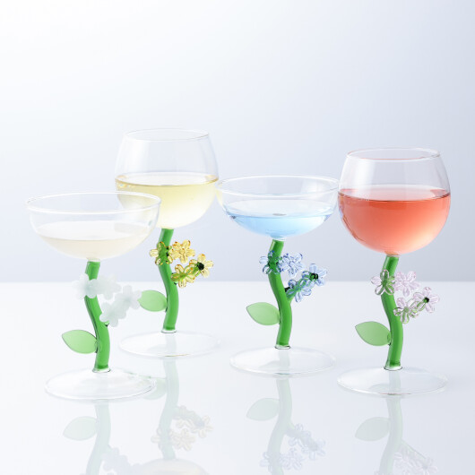 【2026 Spring Collection🦋】 お花のモチーフがついた華やかな印象のグラスを1月23日(金)より展開します🌼✨