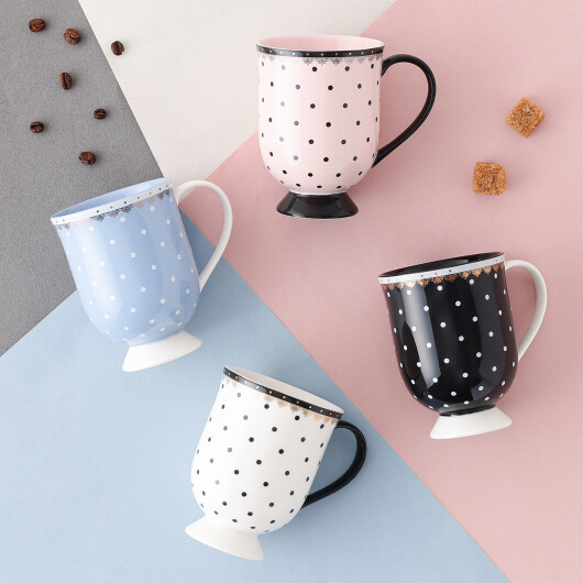 ドット×レース柄がレトロでかわいらしいマグカップ☕🤍