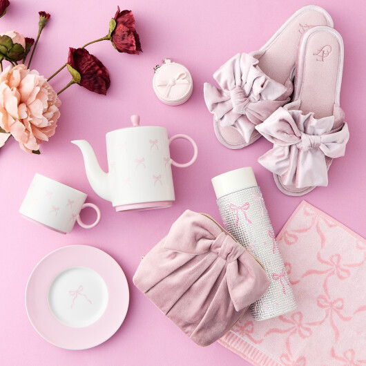 ＼どれも選び難い！／ リボンとローズモチーフのアイテムを集めました🌹🎀