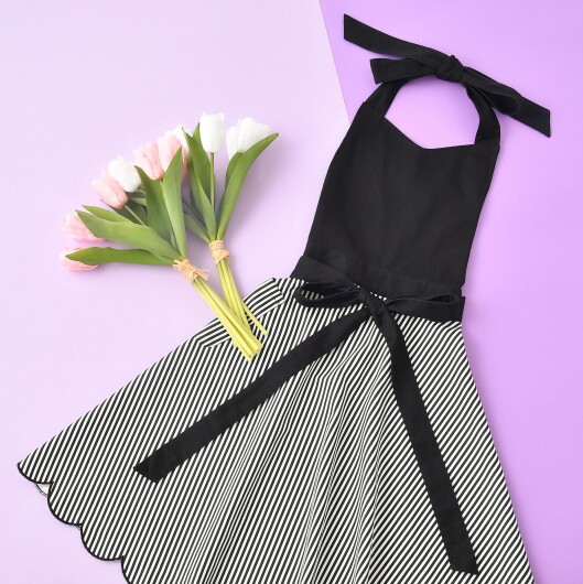 お洋服のように楽しめる新作エプロンをご紹介します！