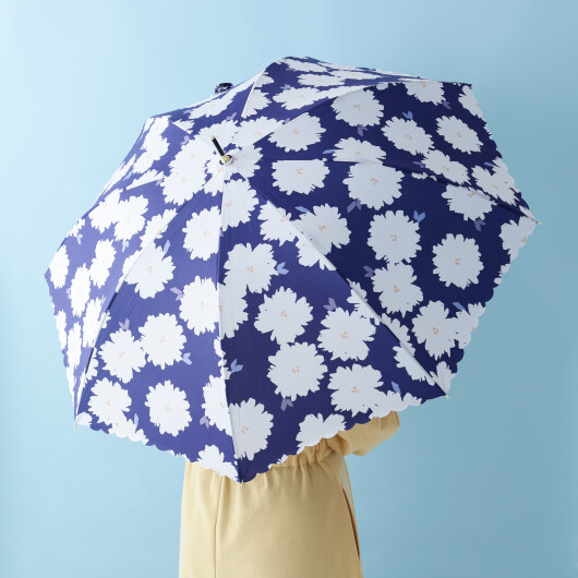 ＼秋雨シーズンに！／気分があがる花柄の傘をご紹介します🌼