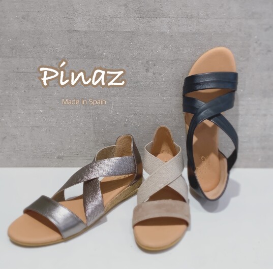 スペイン発『PINAZ』クロスストラップサンダル