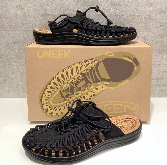 『KEEN 』シーンによって切り替え可能な2WAYタイプサンダル