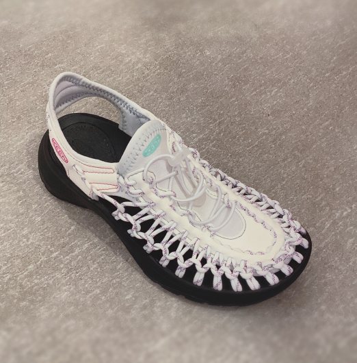 新色入荷！『KEEN』UNEEK ASTORIA