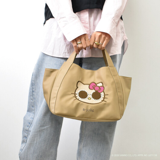 『HELLO KITTY × a-jolie』ナイロンバッグ