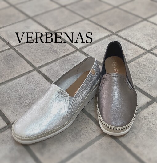 新作『VERBENAS』ローウェッジスリッポン