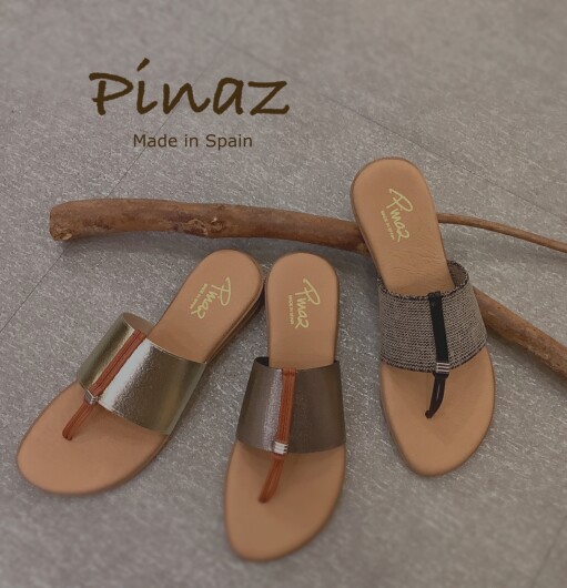 スペイン発『PINAZ』トングサンダル