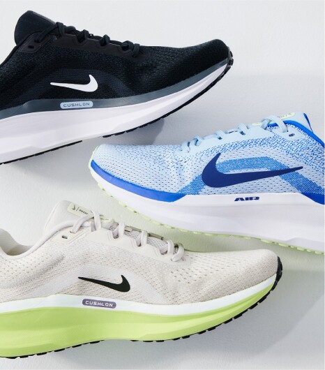 走るを楽しむ　NIKEランニングシューズ