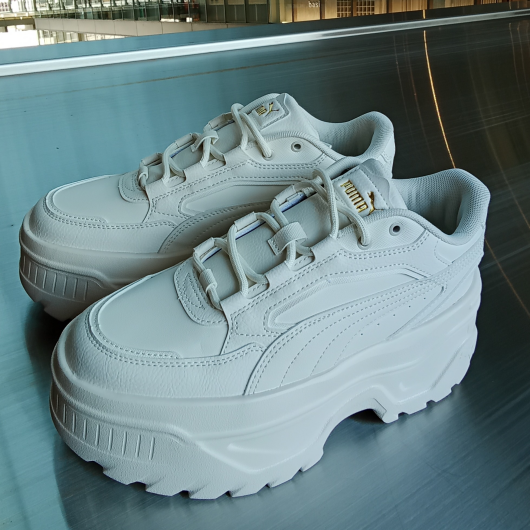 PUMA カルメン２でY2Kを現代風に！