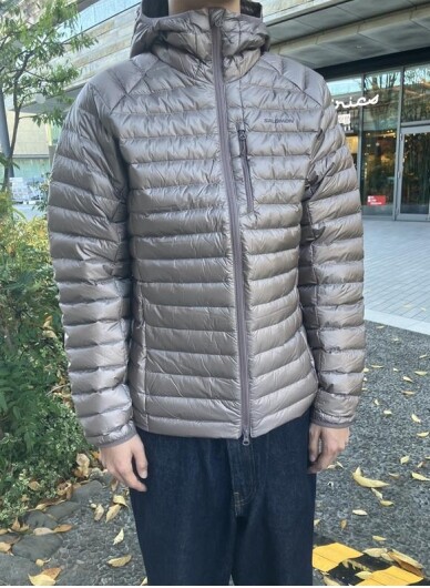 サロモン史上、もっとも軽くて暖かいダウンが登場！