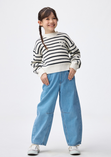 GIRLSバレルレッグジーンズ(ラインストーン)