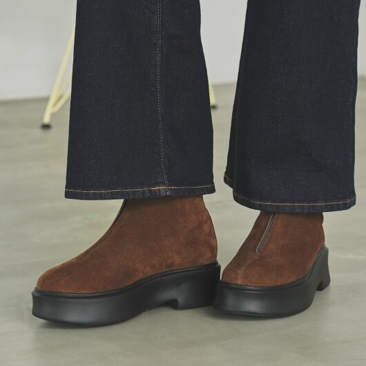 Pick Up ✨ フロントジップブーツ